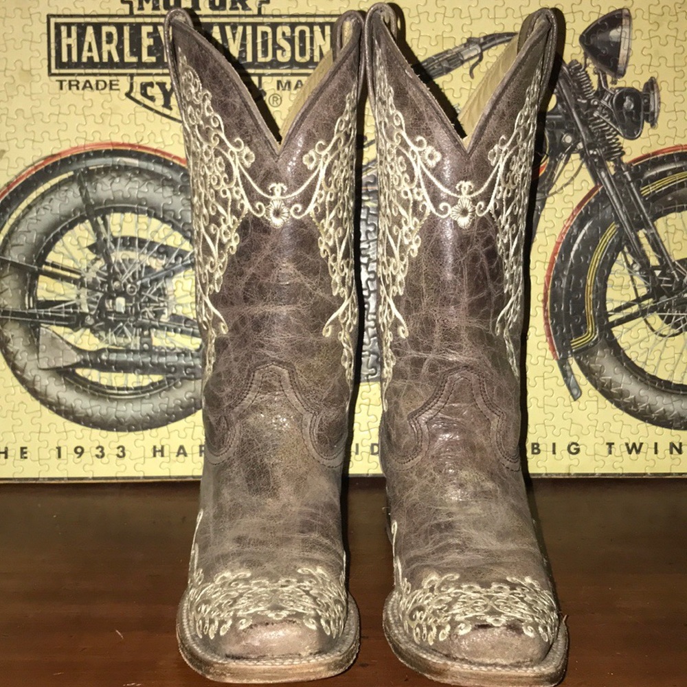 Corral west boots (cowgirl boots)